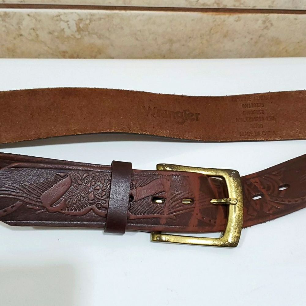 Wrangler brown leather tooled belt Sz 36